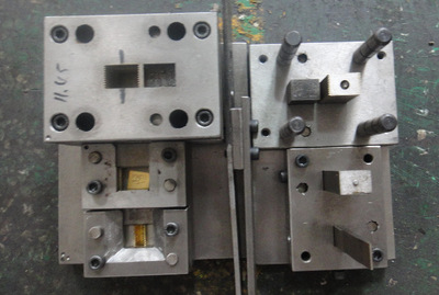 廠家生產環保有牙帶齒銅尾夾 拉力強、耐腐蝕，箱包服裝配件優選